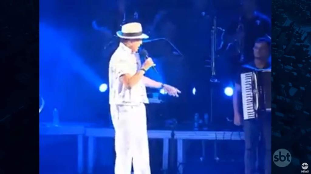 Cantor briga com banda durante show, e músicos se demitem