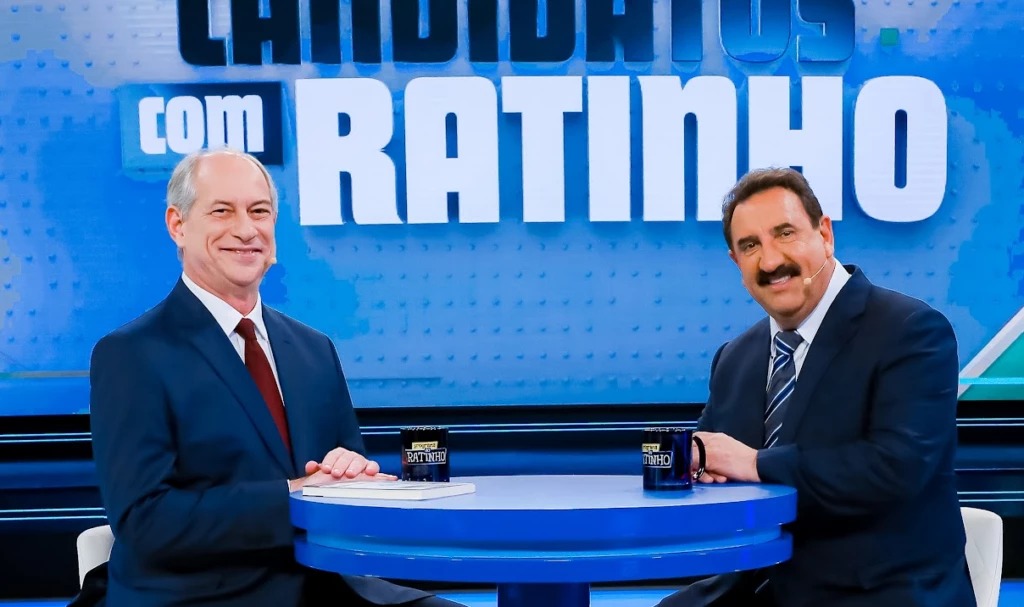 Ratinho alfineta a TV Globo:…