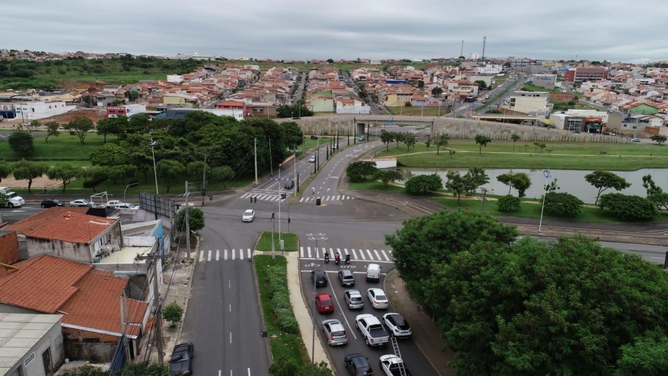 Obras de construção do elevado…
