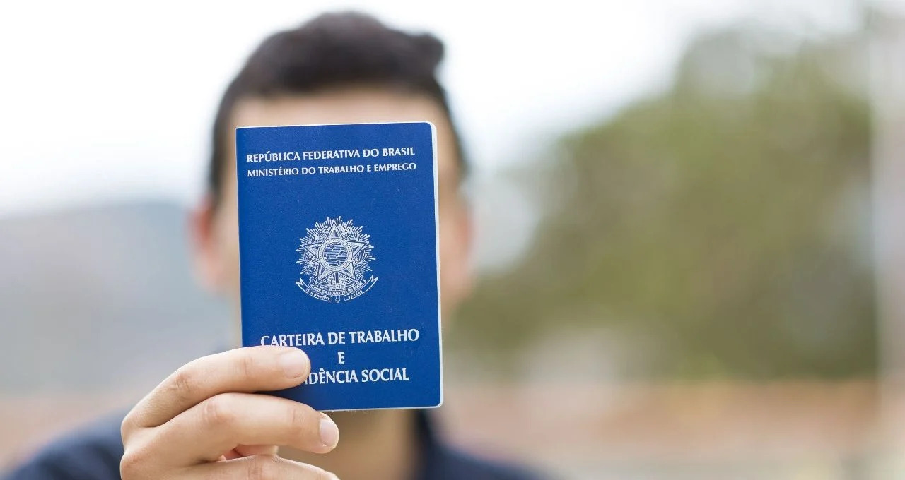 Desemprego cai a 8,7% no 3° trimestre e tem a menor marca desde 2015, mostra IBGe