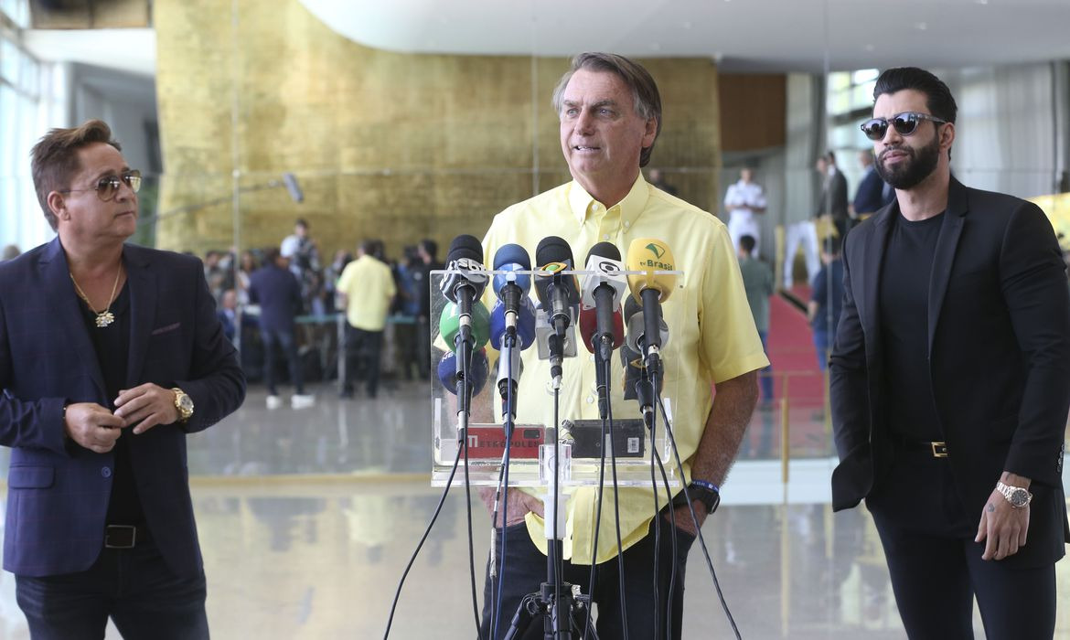 Bolsonaro tem 57,3% dos votos válidos em São Paulo, diz Paraná Pesquisas