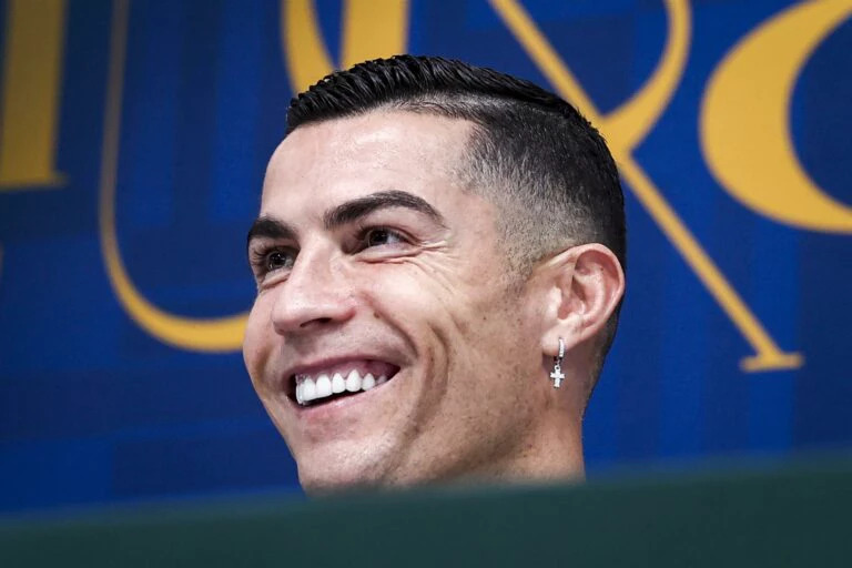 CR7 é o 1º a atingir 500 milhões de seguidores no Instagram