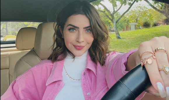 ‘Mão de vaca’? Jade Picon rebate críticas por presente em amigo secreto na TV