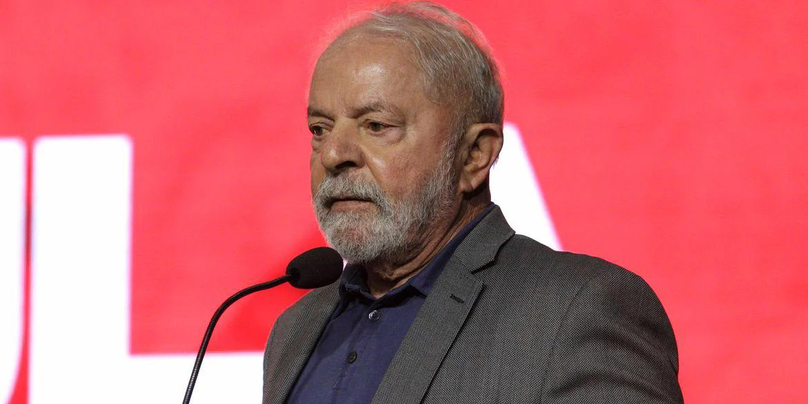 Lula diz que vai acabar com as privatizações de empresas no Brasil; economistas criticam