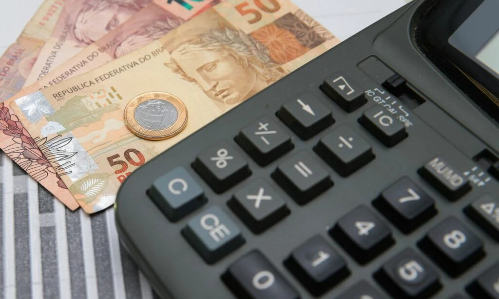 Mercado financeiro: Projeção da inflação vai de 5,48% para 5,74%