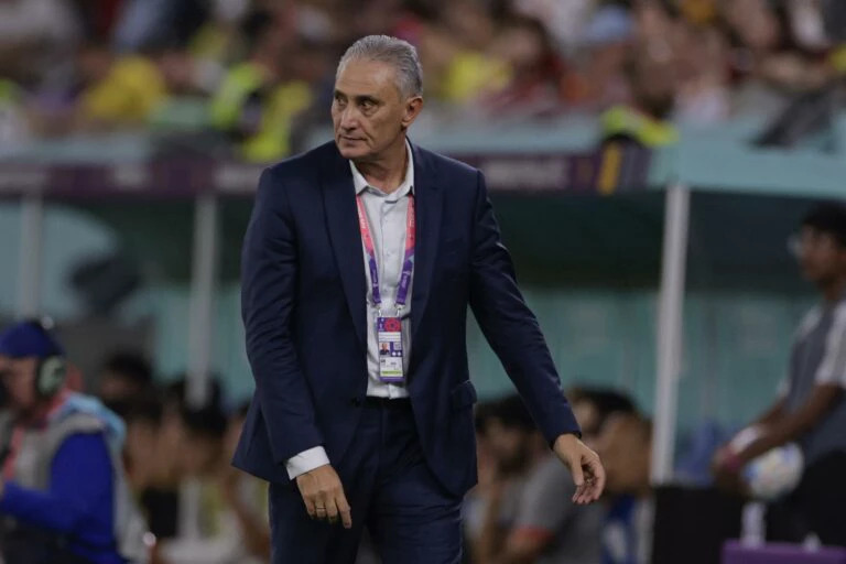 Tite assina rescisão com a CBF e deixa a Seleção Brasileira
