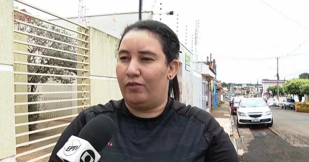 Jovem que achou e devolveu R$ 1,7 mil consegue emprego