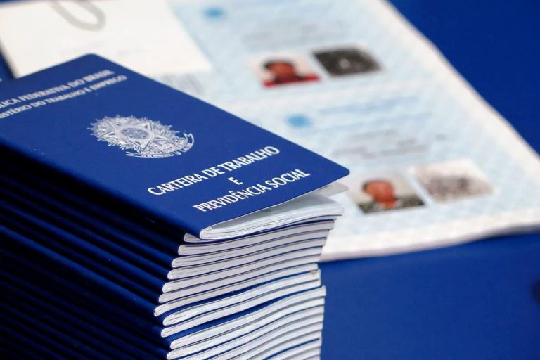 Caged: Brasil registrou aumento de empregos formais em 2022