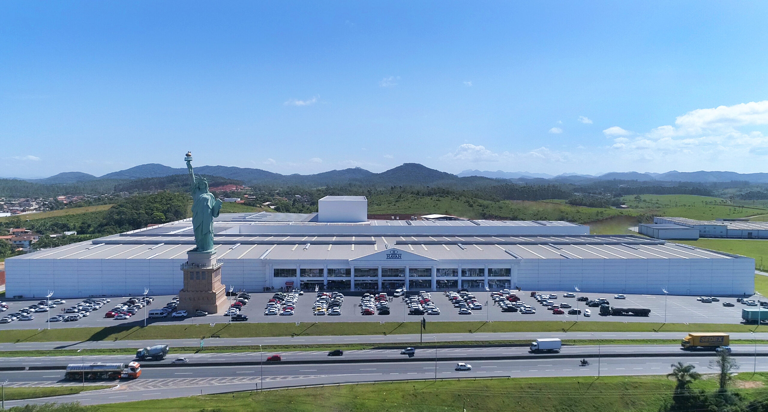 Havan fará promoção exclusiva no Dia do Imposto Zero