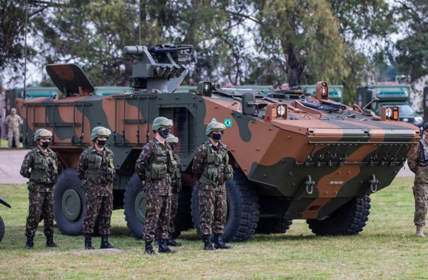 Exposição de Equipamentos e Materiais de Emprego Militar acontece no dia 24 de abril