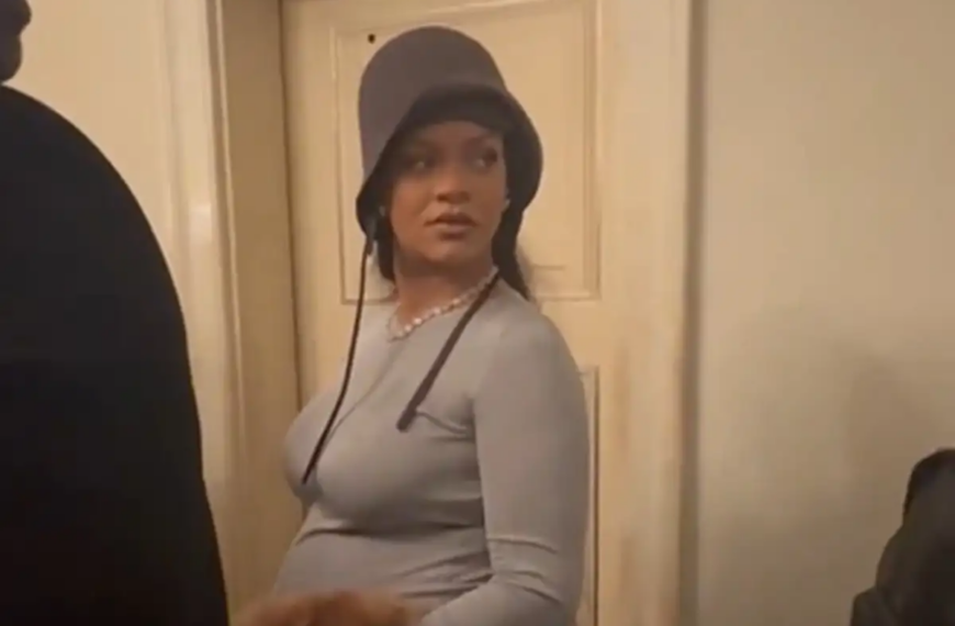 Vem aí o Baby Fenty…