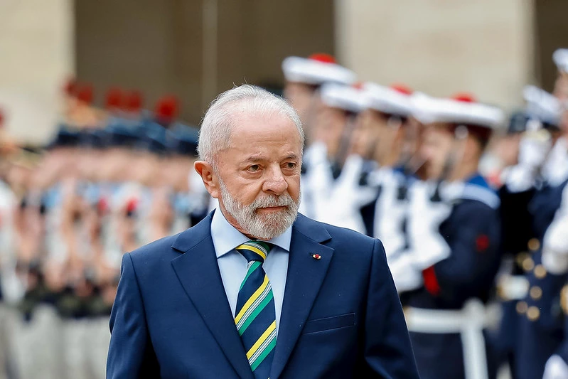 Bloomberg diz que Lula perdeu o rumo e está se desintegrando