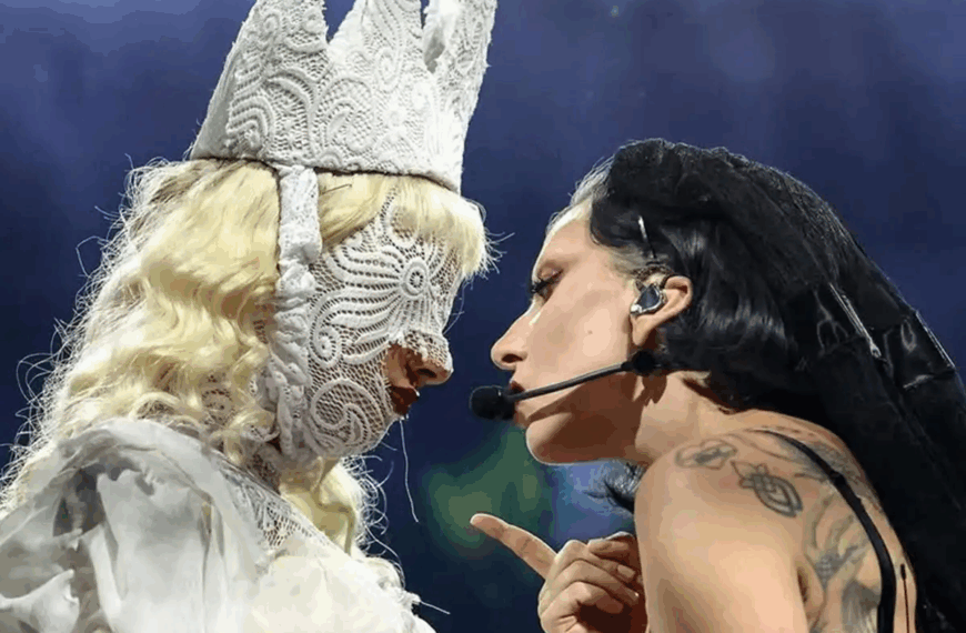 Staff de Lady Gaga vê&hellip;