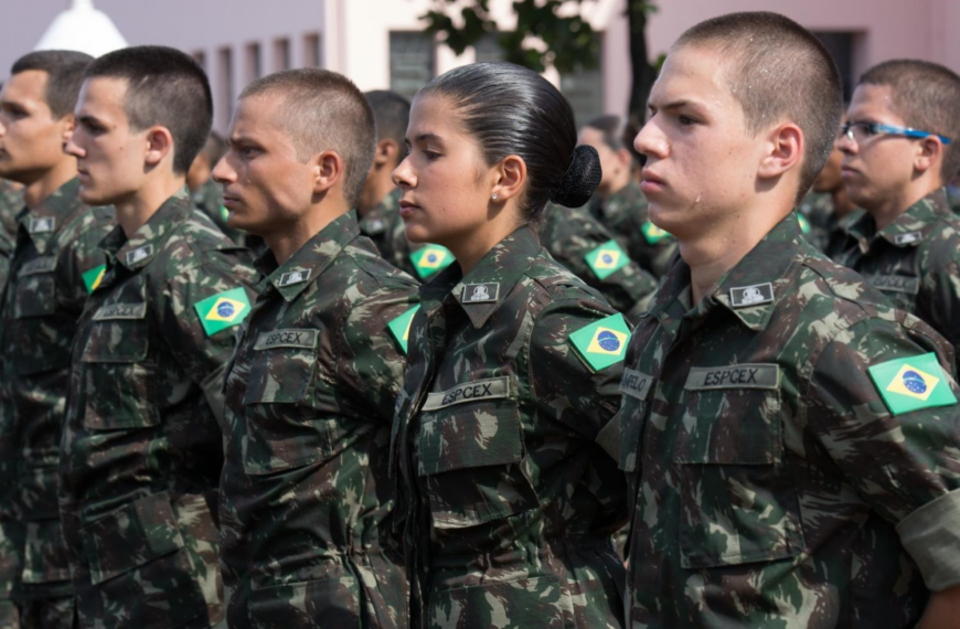 Alistamento Militar para jovens que completam 18 anos em 2026 acontece de janeiro até 30 de junho