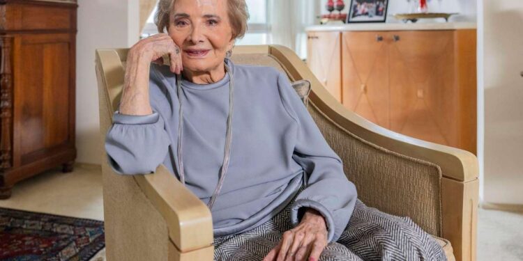 relembre papéis marcantes da ‘primeira-dama’ que comoveu gerações e ajudou a escrever a história da TV brasileira