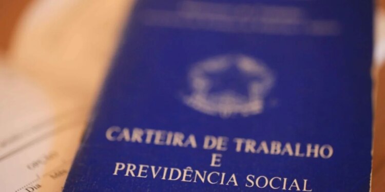 Agências do trabalhador oferecem 1.887 vagas de emprego nesta quinta