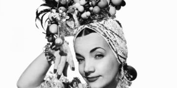 Larissa Manoela deixa papel de Carmen Miranda em cinebiografia; entenda o motivo
