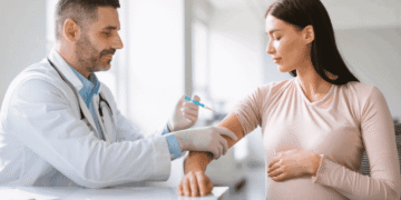 Além do pré-natal: confira as vacinas mais importantes durante a gravidez