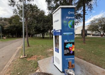 Parque Ecológico ganha três estações de hidratação com água gelada e recarga de celular