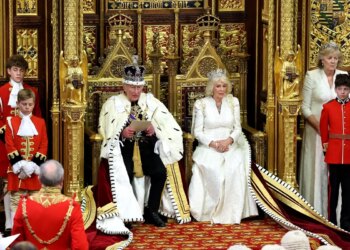 Rainha Camilla revela impacto do câncer de Charles III: “Foi difícil”