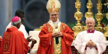 Papa Leão XIV aparece em lista de personalidades mais bem-vestidas de 2026