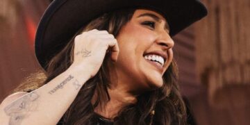 Lauana Prado impressiona ao mostrar coleção de mais de 4 mil botas e 350 chapéus