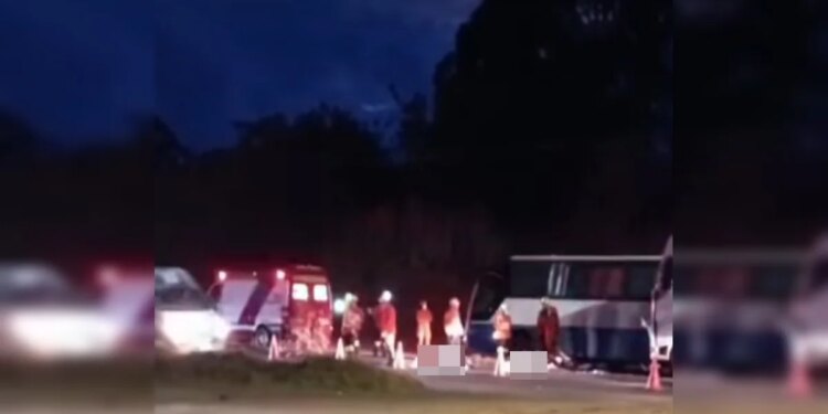 Acidente entre caminhão e moto deixa dois mortos na BR-080