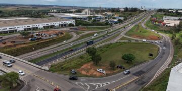 Prefeito sanciona lei que viabiliza execução das obras da marginal sul da SP-075