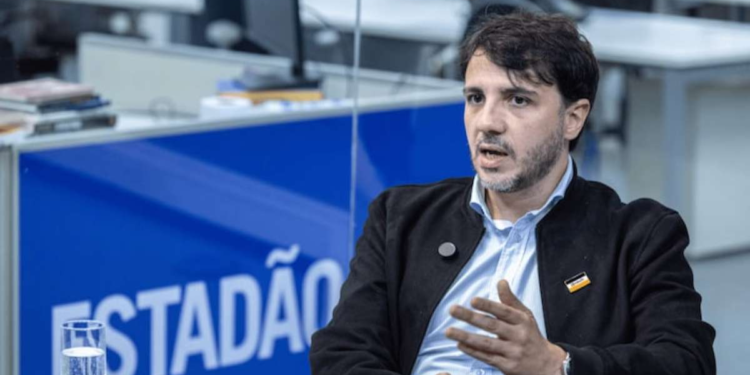Renan Santos nega ter sido procurado para fazer alianças e lista outras prioridades após 1º turno
