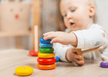 Síndrome de Rett: doença rara pode fazer crianças perderem habilidades já adquiridas
