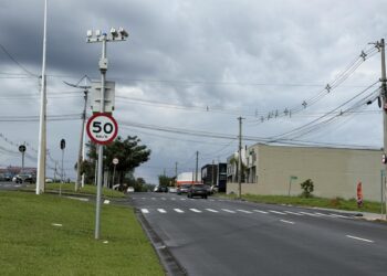 Ipem-SP realiza aferição de medidores de velocidade na Domingos Ferrarezzi e Luiz Bruno Petrilli