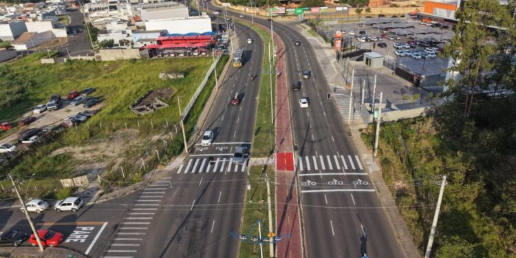 Prefeitura inicia estudo e monitoramento de tráfego na Avenida Manoel Ruz Peres